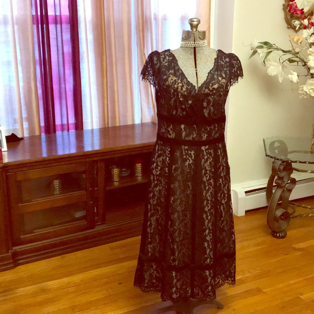 Beautiful Black and Tan lace dress perfect for you